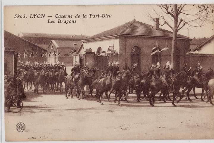 Caserne de la part dieu a lyon detruite en 1965 3