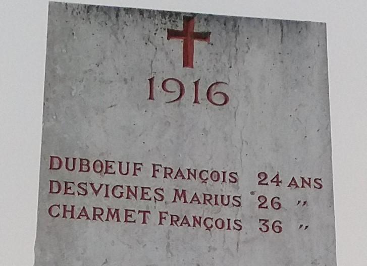 Monument aux morts st romain en jarez loire 15 1916